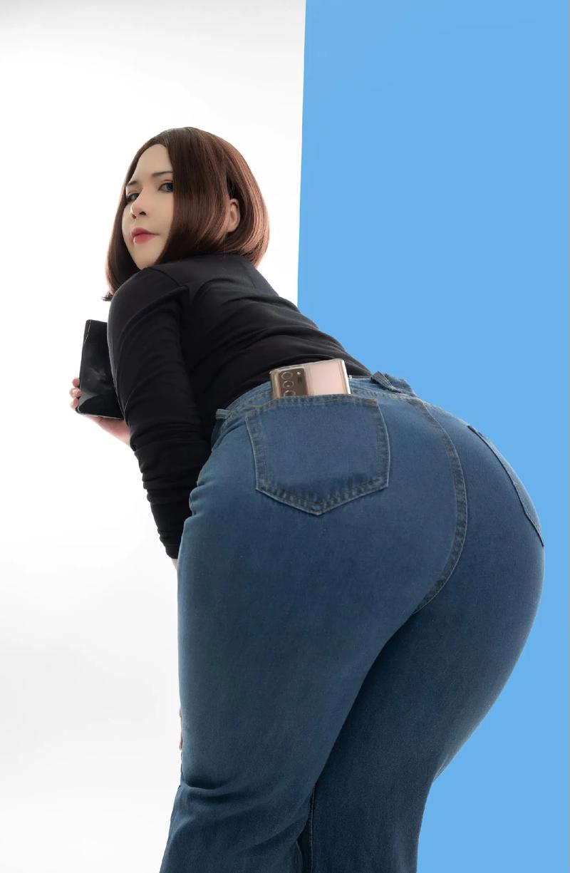 sss丰满少妇BBw大白屁股