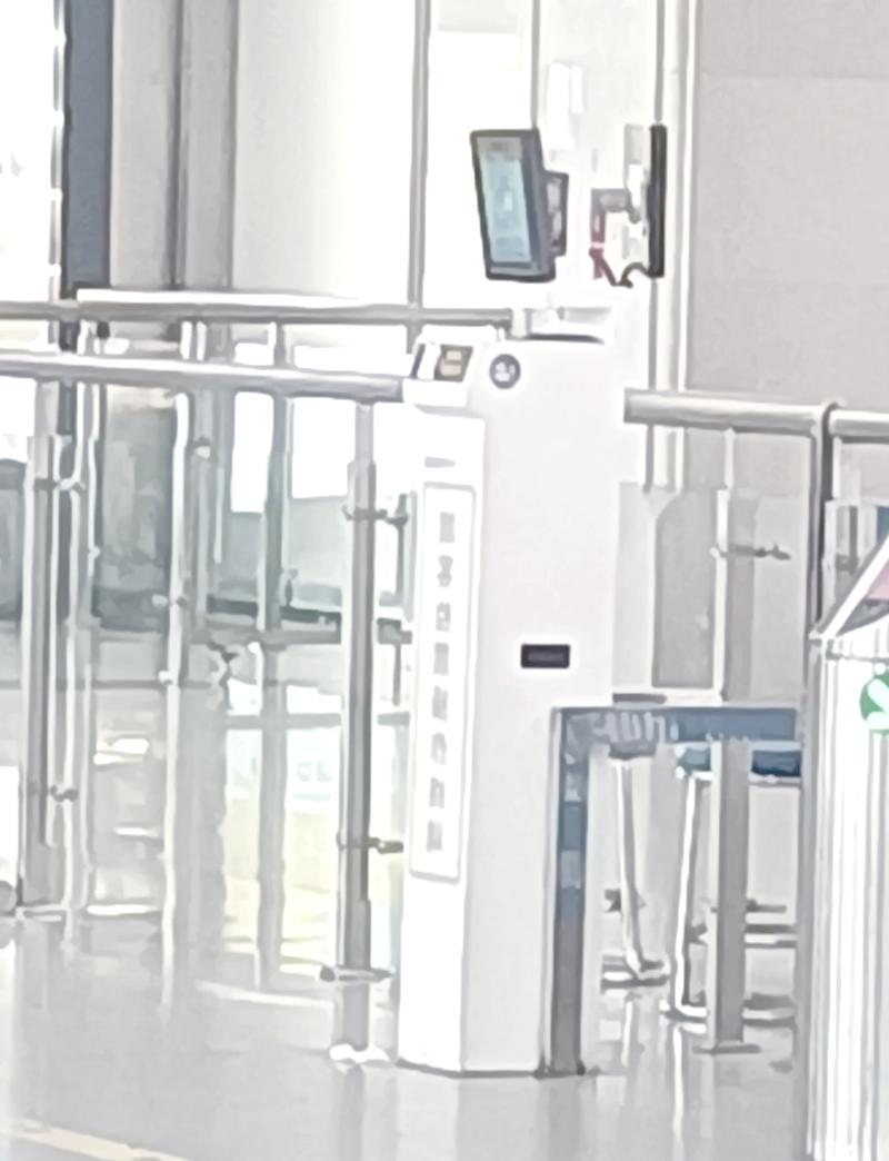 公交车检票员用B检票上车