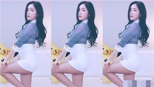 一边膜胸口一面膜下