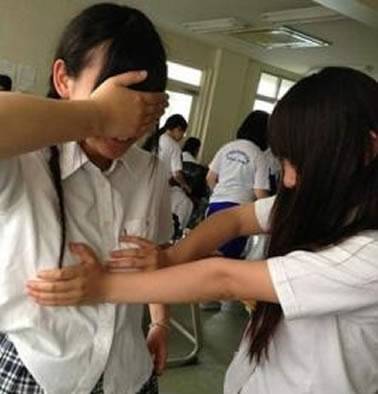 别揉我胸⋯啊⋯嗯男男