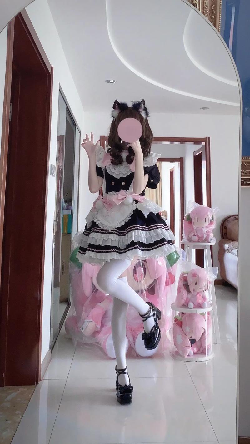 惩罚女扑仆拨开 用冰块