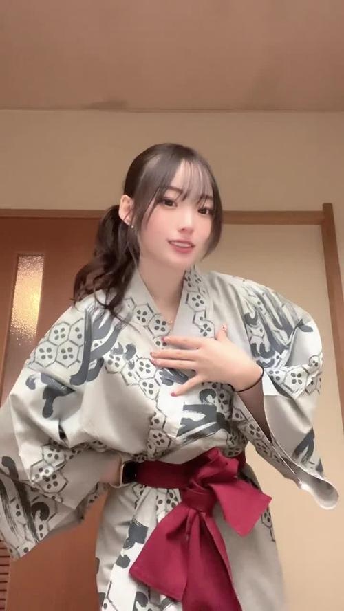 日本少妇浓毛BBWBBWBBW