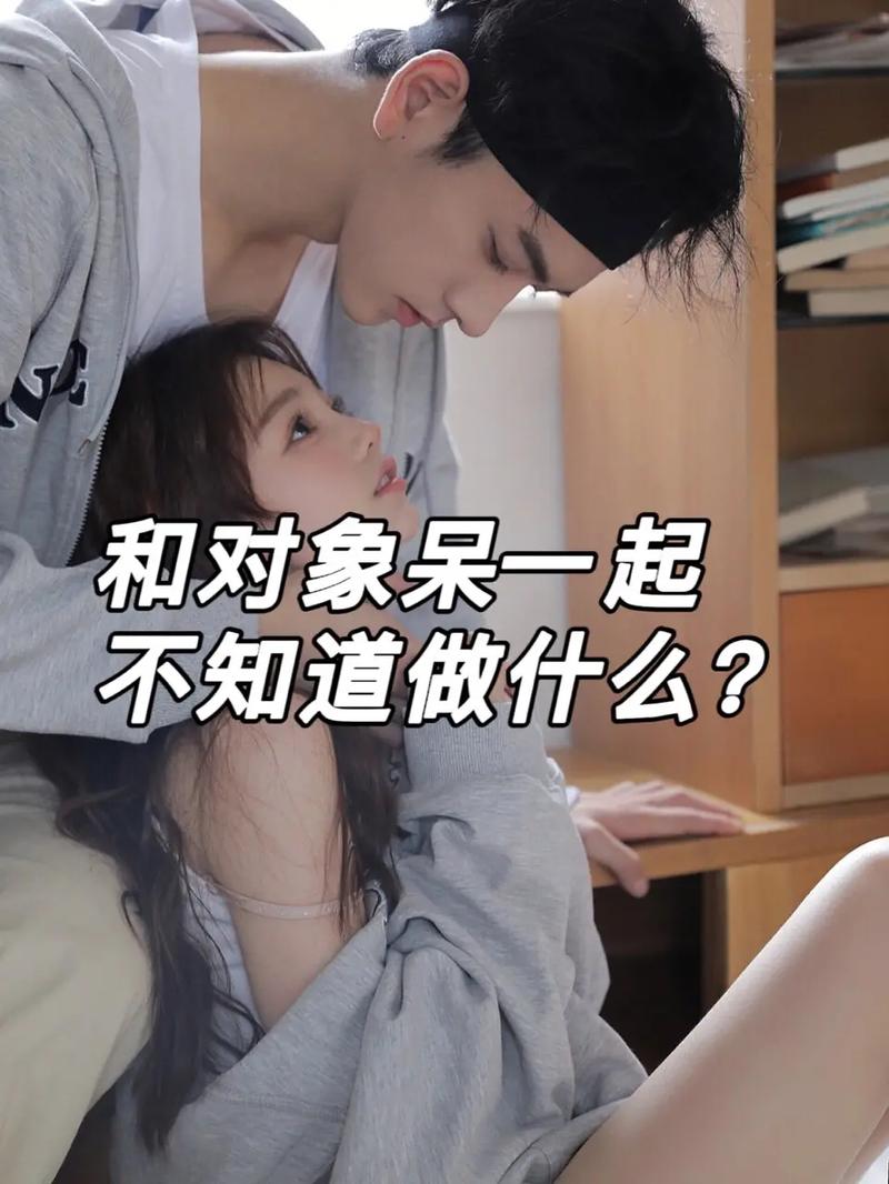 两个奶头被吃得又翘又肿特别疼